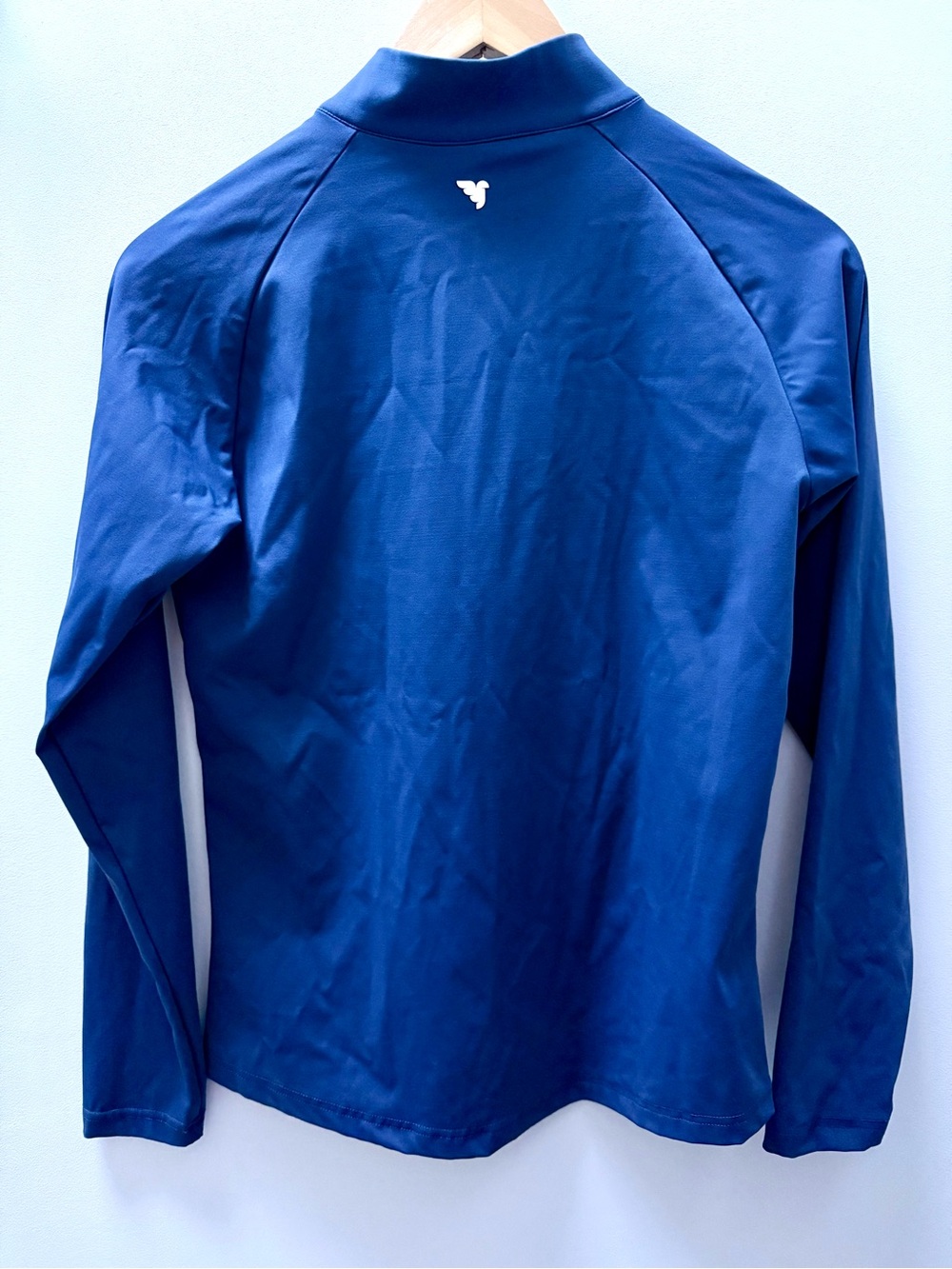 MACADE Golf Top - Small - EUC - Picture 4 of 5
